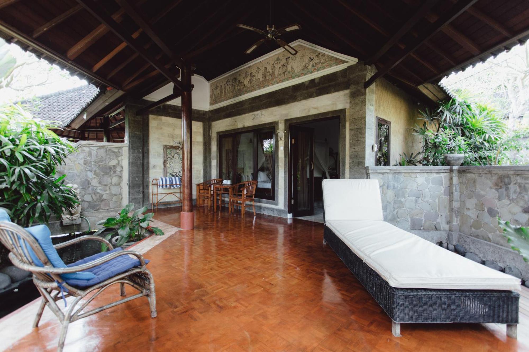 Kishi-Kishi Artvilla Blahbatu Exterior photo